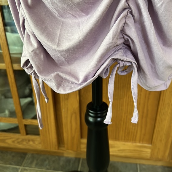 Lilac purple ruched dress NWOT - Picture 4 of 7